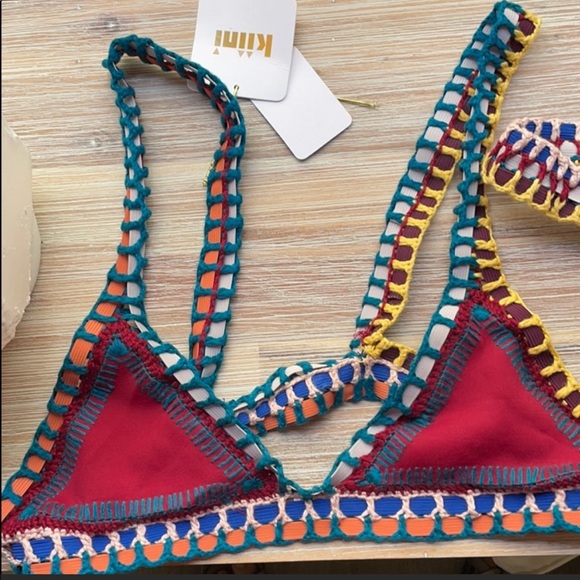 KIINI - Soley triangle bikini top - size medium - Picture 4 of 5